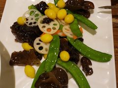 -清真·玛丽亚新疆菜主题餐厅(浙江中路店)