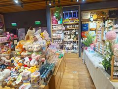 -九木杂物社(崂山丽达店)