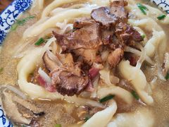 -沈胖记麦虾(江城南路店)