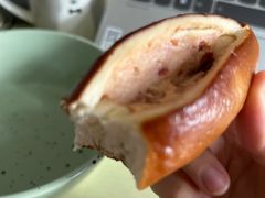 -雀食面包店(钟楼店)