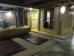 -绿岛汤泉韩式休闲会所