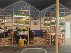 -渝信川菜 · 川味家常菜(财富购物中心店)