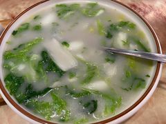 芋头炖白菜-外婆味道·云南经典家常菜(北站店)