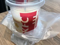 -肯德基(南京站A2检票口楼上)