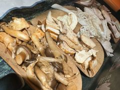 -芸山季·云南山珍菌火锅(人民广场来福士店)