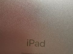 -Apple零售店(华贸购物中心店)