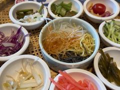 -包整·丝娃娃(甲秀楼景观店)
