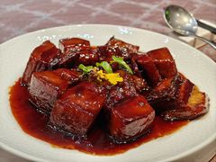 酒香红烧肉-新光酒家·河豚·海鲜·蟹料理(浦东店)