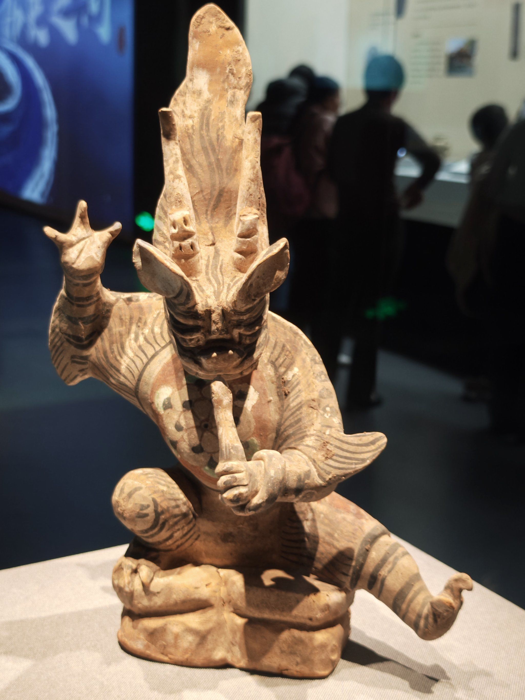 镇墓兽|麦霸一出手,就知有没有