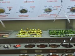 自助调料区-海底捞火锅(旭辉MALL店)