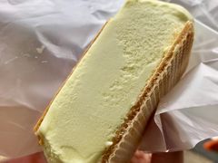 -詹爷爷乌节路街头冰淇淋