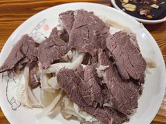 -何永光123鲜牛肉馆(1号店)