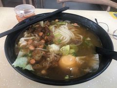 -龙记桂林米粉(财满街店)