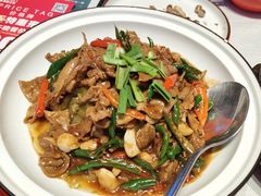 -老湘亲·品鉴湘菜(蔡塘爱琴海店)