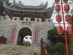 -东山风动石景区