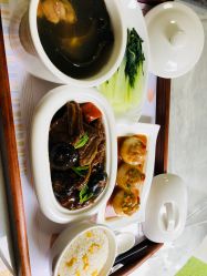 -莉泽月子中心(凯旋江景店)