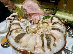 -红鼎豆捞·非遗鲍皇汤火锅(宝丰路店)