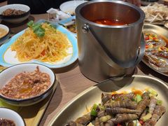 -街角等你.大连海鲜烧烤(西安路店)