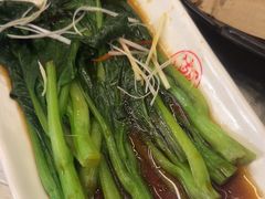 -潮界(LU·ONE凯德晶萃广场店)