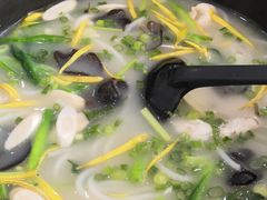 -桥香园过桥米线(国贸店)