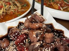 -邱金小炒·30 年盐帮江湖菜(自贡店)