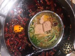 -渝宗老灶火锅(时代天街店)