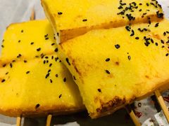 香甜烤面包-聚点串吧·北京烧烤(朝北店)
