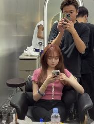 -Tloml salon