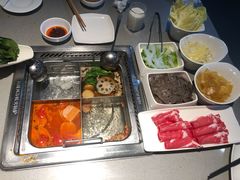 -海底捞火锅(银泰中心店)
