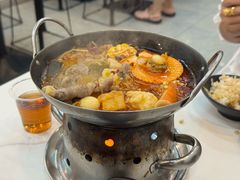 酸菜牛肉锅-张妈台式锅烧(深大店)