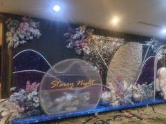 -上海松江假日酒店