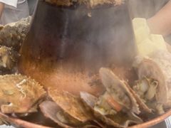 -一口猪海鲜浑锅·东北家常菜