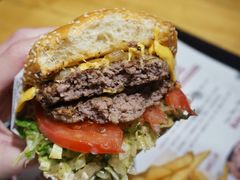 火烤双层牛肉特堡-The Habit Burger Grill 哈比特汉堡(爱琴海店)