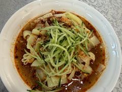 -汗腾格里·风味餐厅(新疆驻京办店)