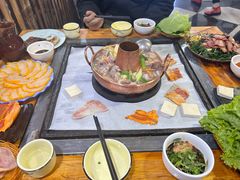 -香香腊排骨.野生菌火塘总店(束河店)