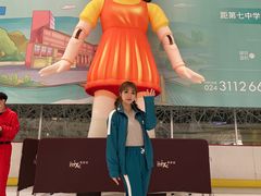 -冰纷万象滑冰场(沈阳万象城店)