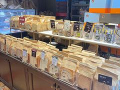 -红跑车蛋糕世界(清江路店)