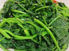 蒜蓉番薯叶-骑龙海鲜酒家