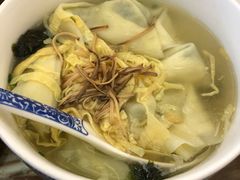 -笑来喜馄饨小笼工坊店(湖滨街店)