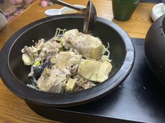 -云海肴·汽锅鸡·云南菜(天山百盛优客店)