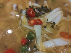 -川流不息·地道川菜·小龙虾(新松江路店)