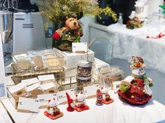 -Fridi Patisserie Cafe