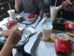 -麦当劳(华融店)