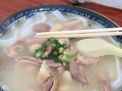 -燕子煨汤(山海关路店)