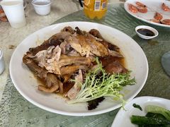 -鹏城人家海鲜酒家·23年老字号(较场尾店)