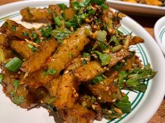 折耳根咔嚓洋芋-云海肴·汽锅鸡·云南菜(高德置地店)
