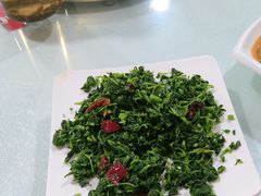 -秦扬居特色菜馆(上王村)