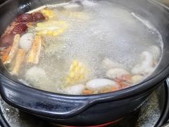 -濠轩阁特色生蚝火锅(水湾路店)