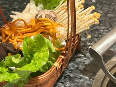 -一席地·本地鸡窝·杭帮鸡火锅(萧山银隆百货店)