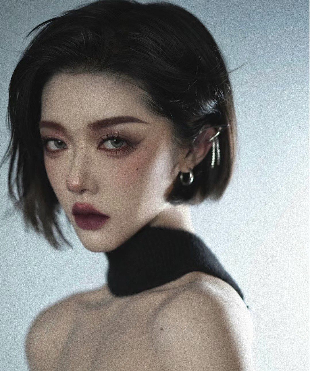 冷艳女特工妆容